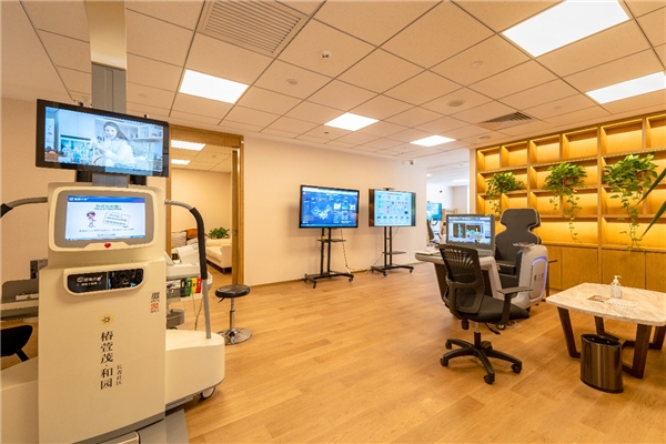 　　椿萱茂·和园长者社区健康管理中心